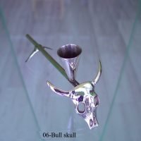 Silver weed pipe 06-Bull-skull.