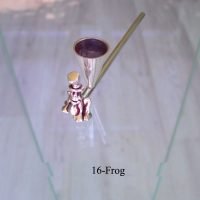 Silver weed pipe 16-Frog.