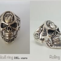 Skull ring.